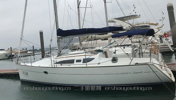 Jeanneau 32帆船