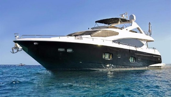 Sunseeker 88 Yacht