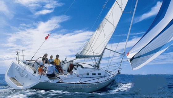 Beneteau First 40.7帆船