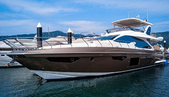 Azimut 72