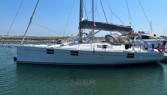 AZUREE 40