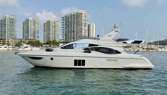Azimut 58尺
