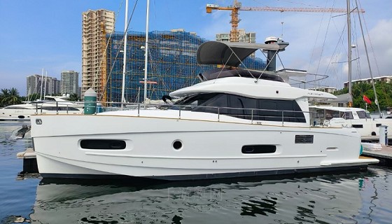 Azimut magellano 43