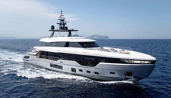 Azimut Grande 38m