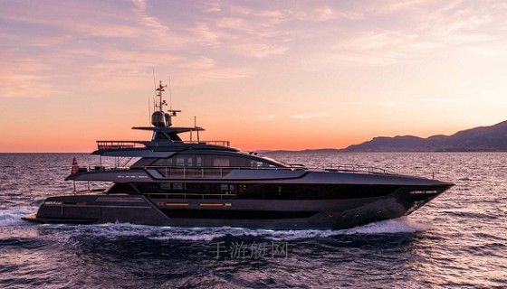 Riva 130
