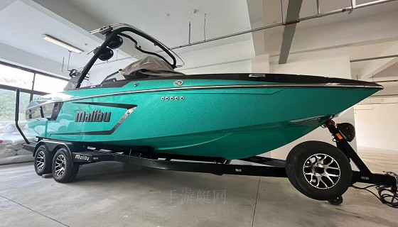 Malibu 24 MXZ造浪艇
