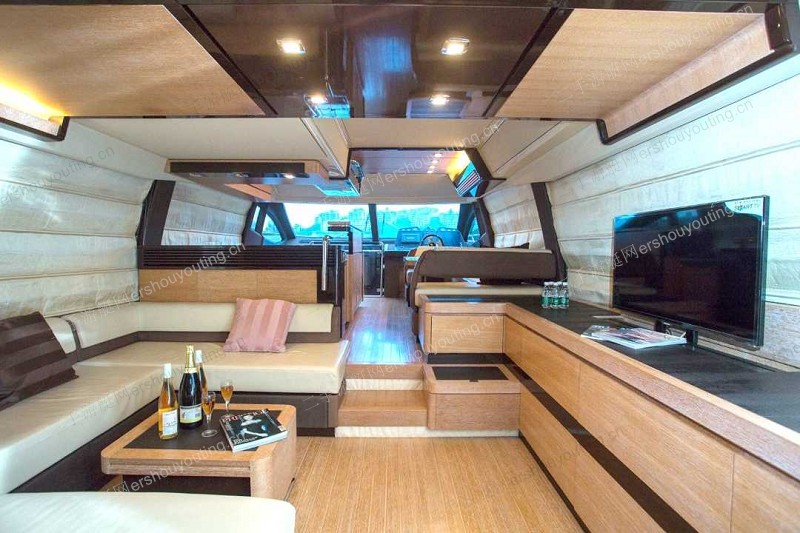 Azimut 64