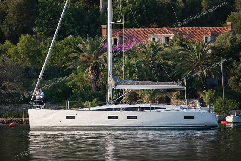 Jeanneau 54