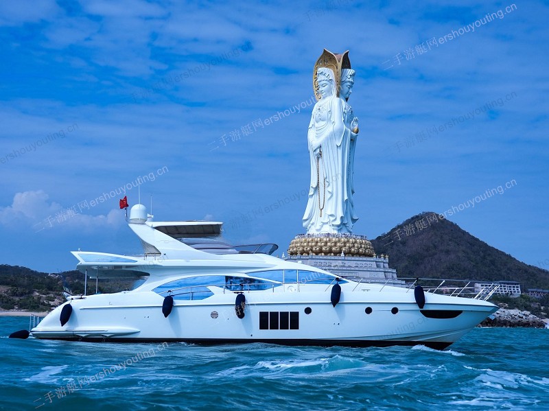Azimut 70