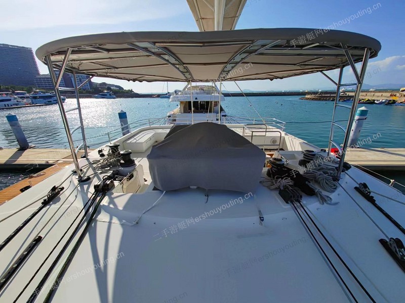 lagoon 560S2