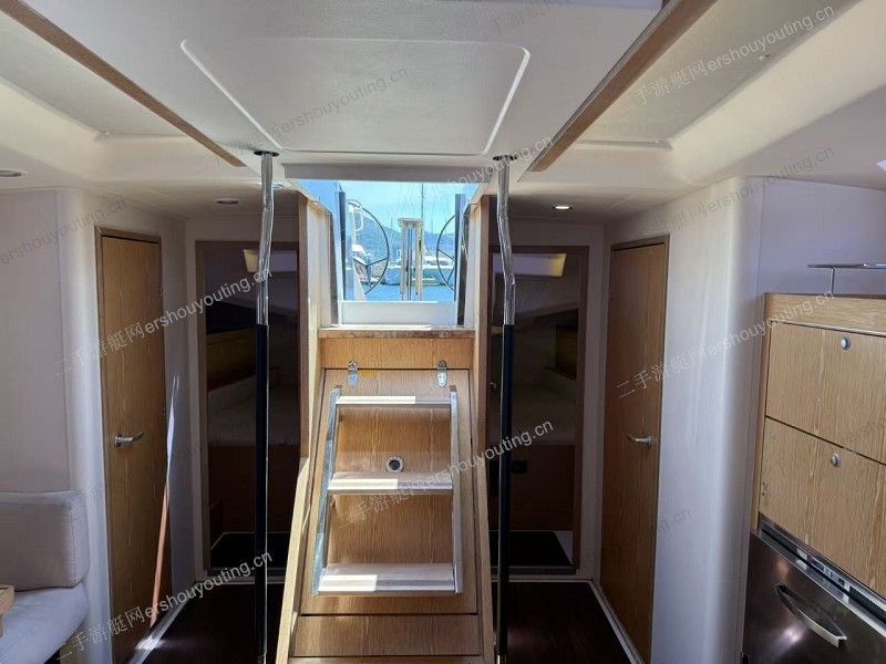 Hanse 505